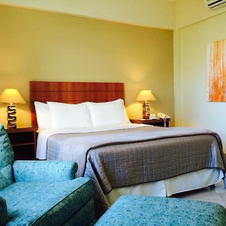 Convair Hotel Ciudad del Este Zewnętrze zdjęcie