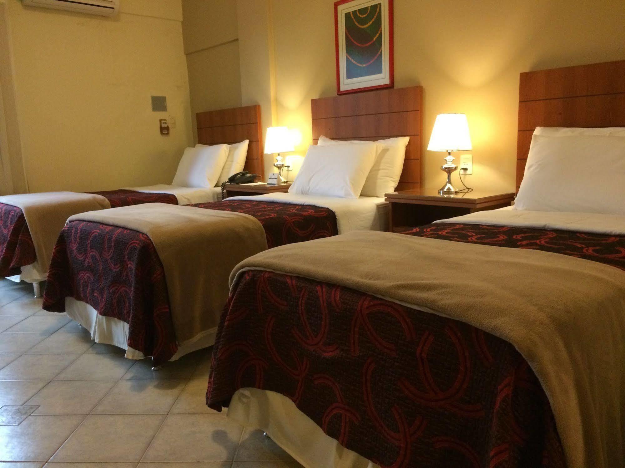 Convair Hotel Ciudad del Este Zewnętrze zdjęcie